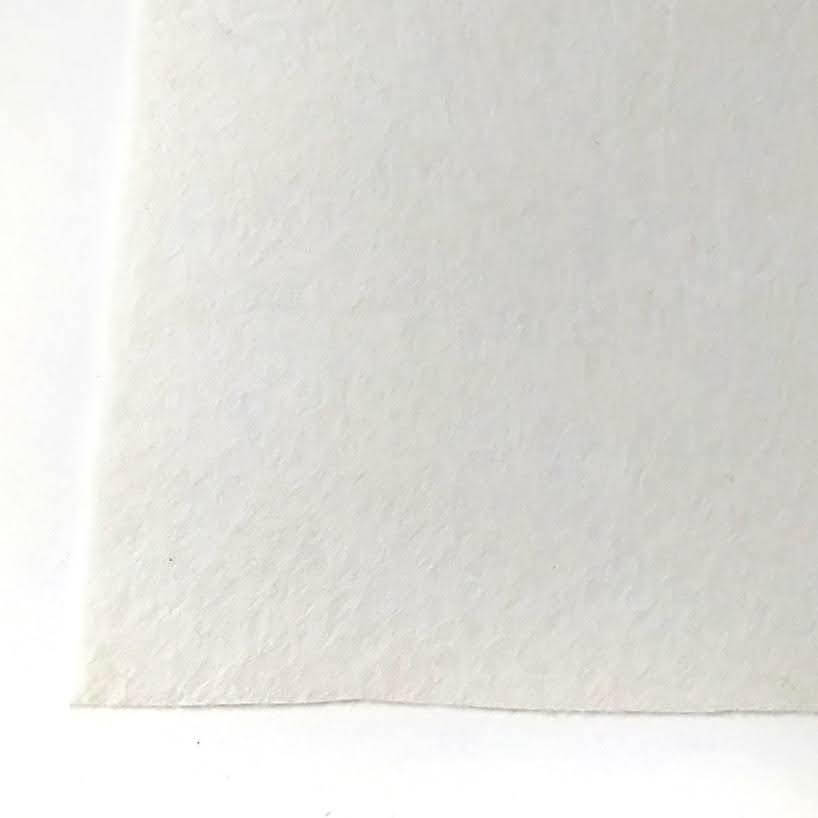 

Фетр Молочный №2 1мм, 20х25см.