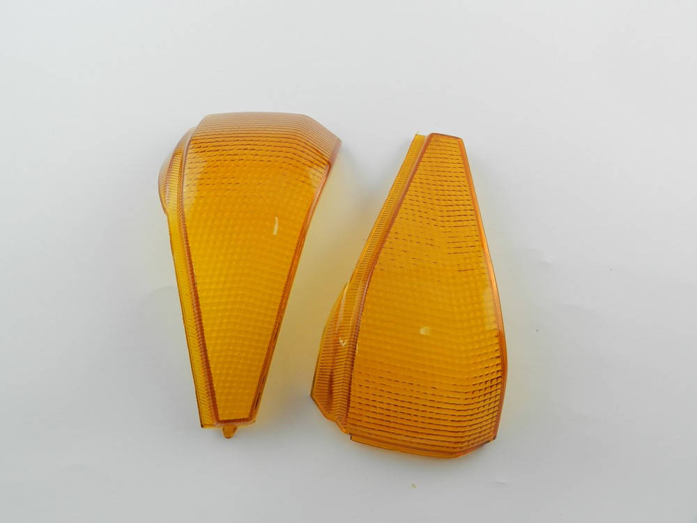 

Стекло задних поворотов Suzuki HI-UP(03959)