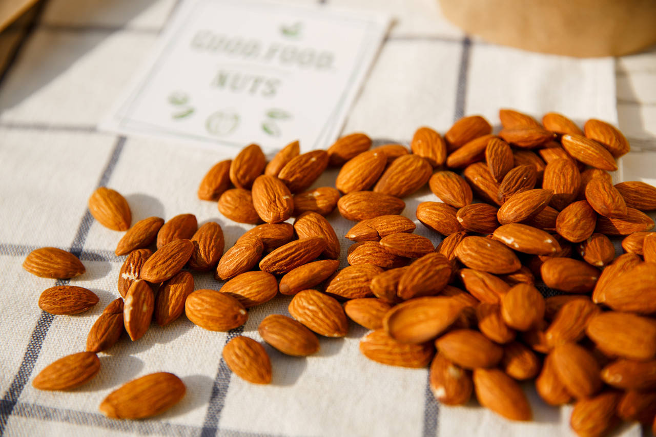 

Мигдаль смажений