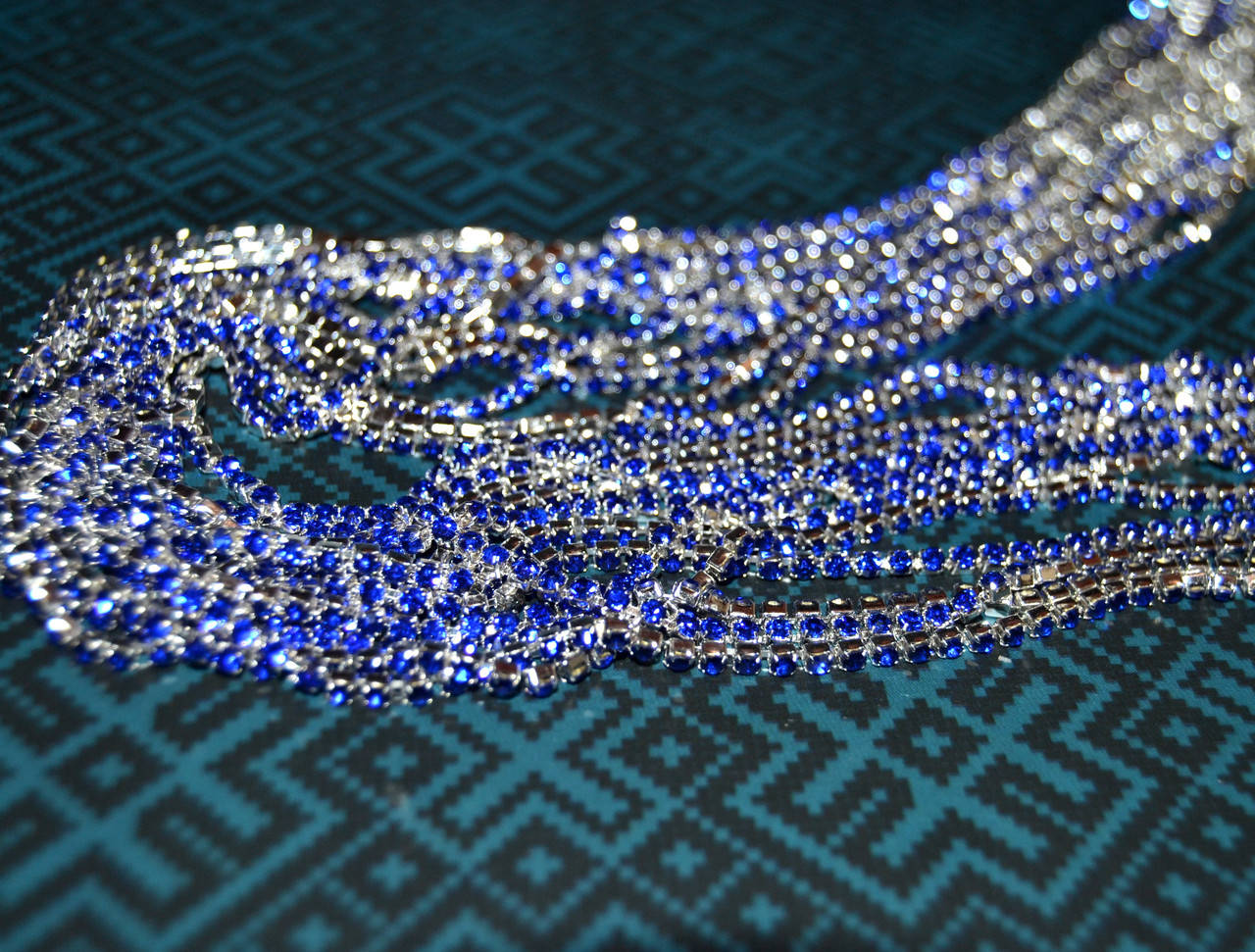 

Стразовий ланцюжок, срібло, 2,3мм, колір-синій, 10см, Синий