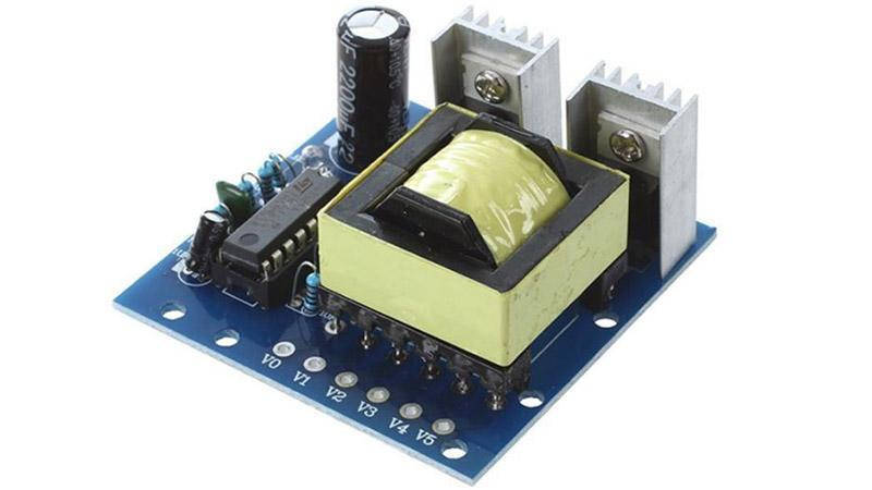

Инвертор автомобильный DC 12V to AC 220V 150W (15936)