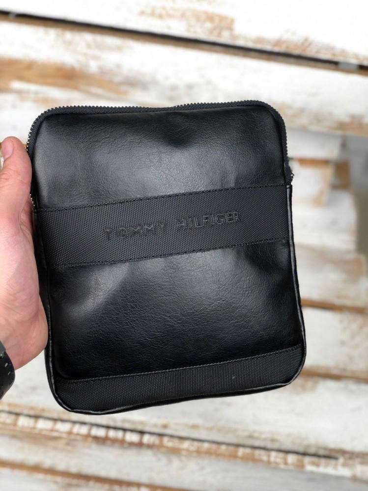 

Мужская кожаная сумка через плечо Tommy Hilfiger черная , барсетка / мессенджер городская, Черный
