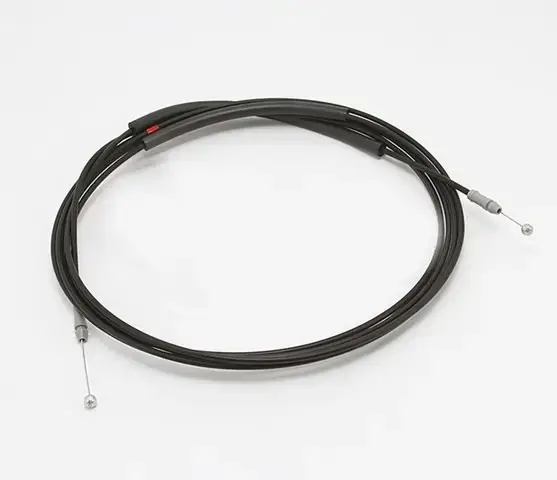

Тросик открывания крышки багажника Toyota Camry 6460733130