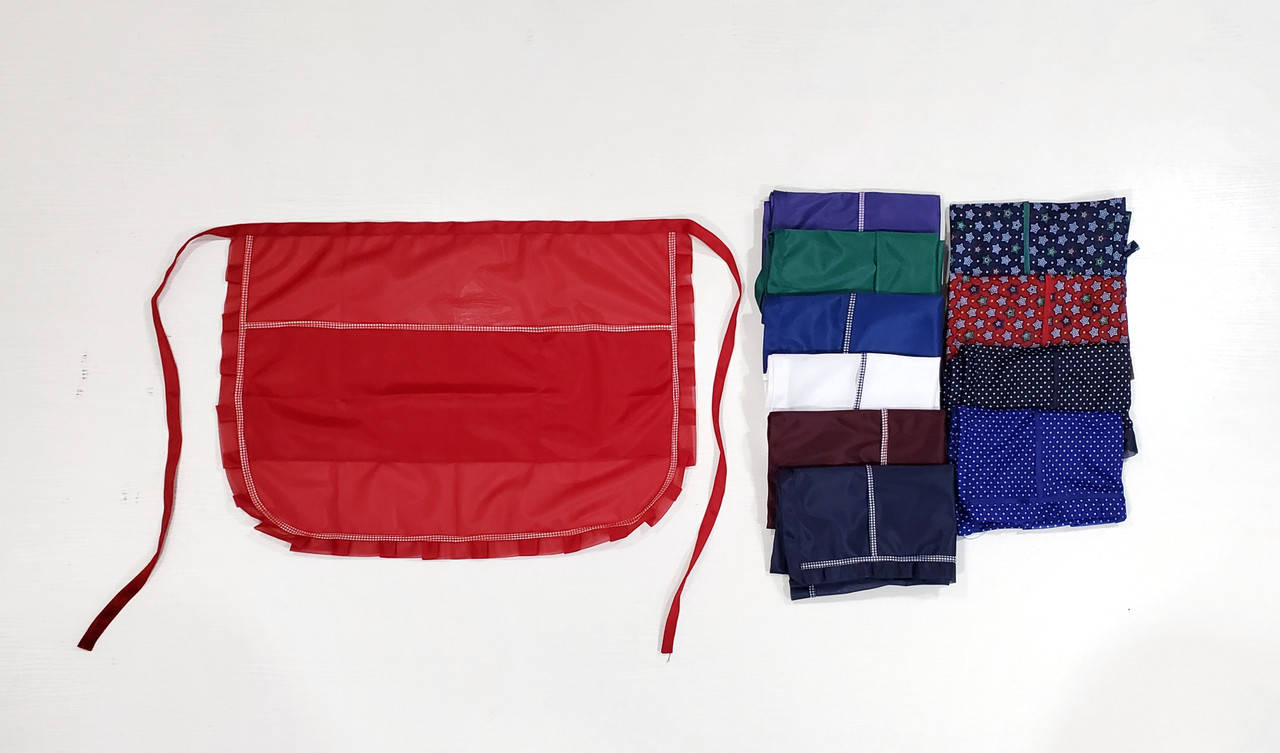 

Передник нейлоновый маленький (тройка) для продавцов