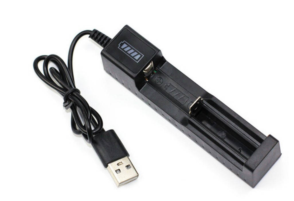 

USB зарядное устройство для аккумуляторов 18650
