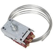 

Термостат холодильника Ariston K59-Q1902 L1600 мм C00265859