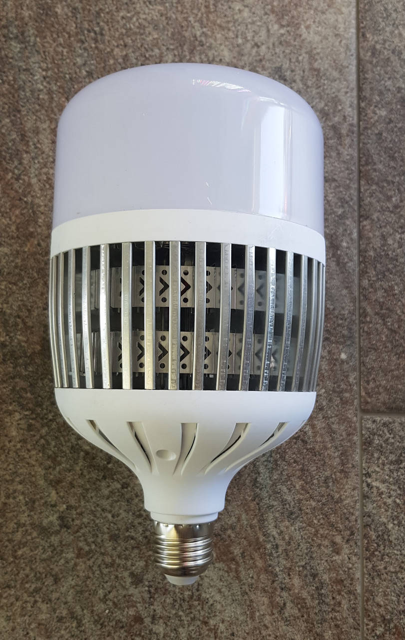 

Светодиодная лампа с алюминиевым охладителем 50W