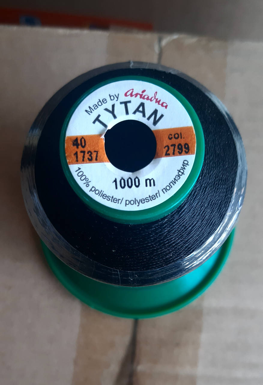 

Поліестрова нитка TYTAN 40 / 1000м (2799) Колір чорний.