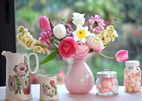 

Набор для росписи картина по номерам на холсте Цветы и сладости (LC40066)