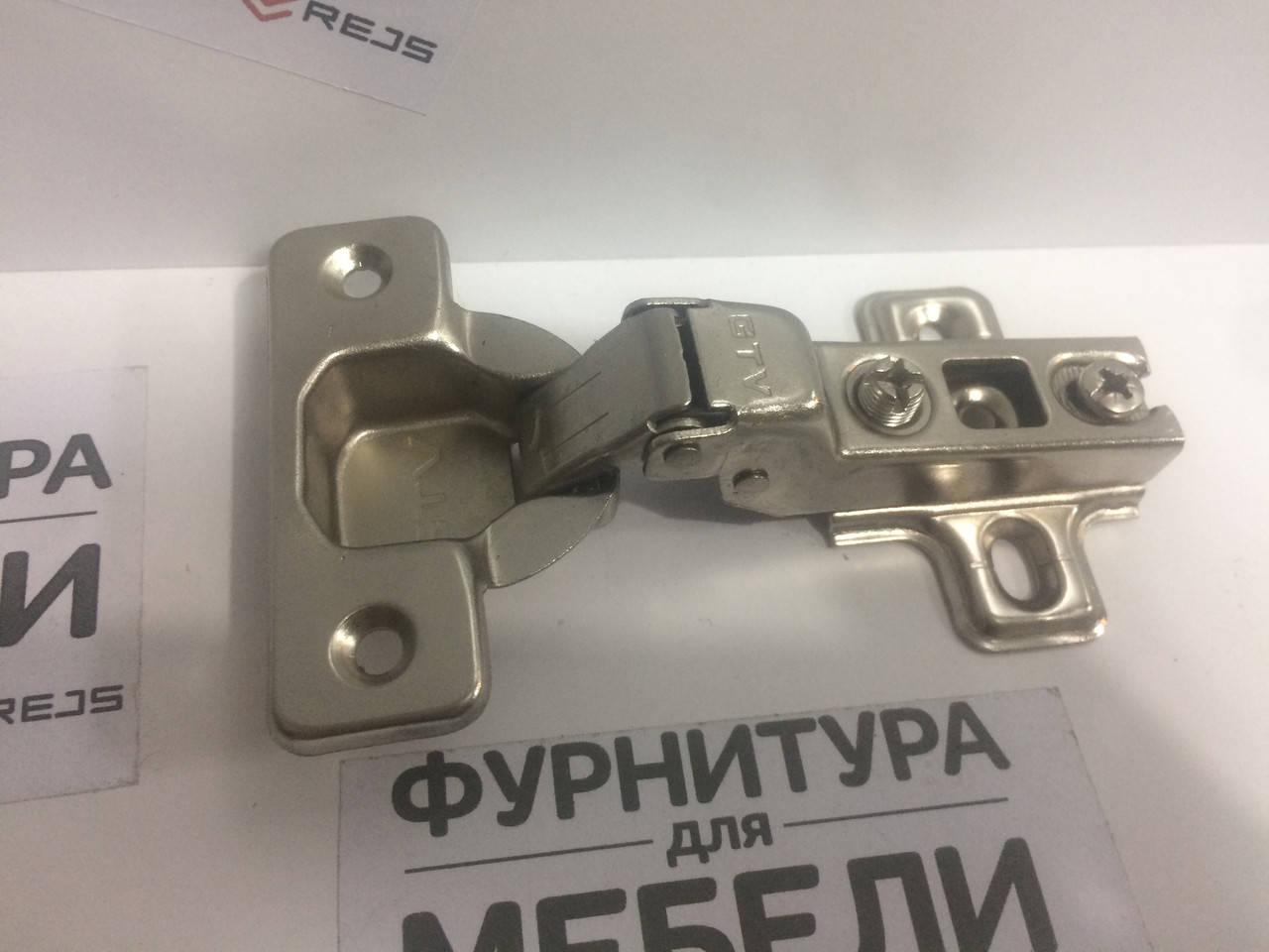 

Петля GTV Полунакладная 1/2