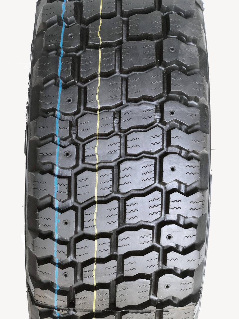 

Шина всесезонна 215/75 R16C 116/114Q резина вантажна всесезонная M+S Glob-Gum POLAND
