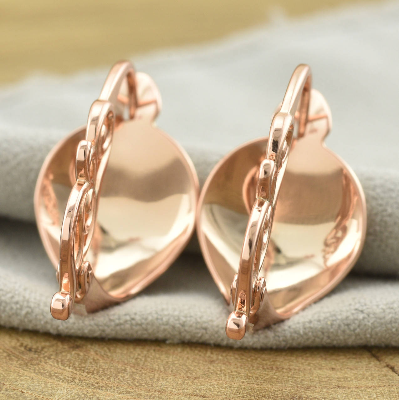 

Серьги Xuping 32907 размер 30х16 мм вес 6.1 г позолота РО