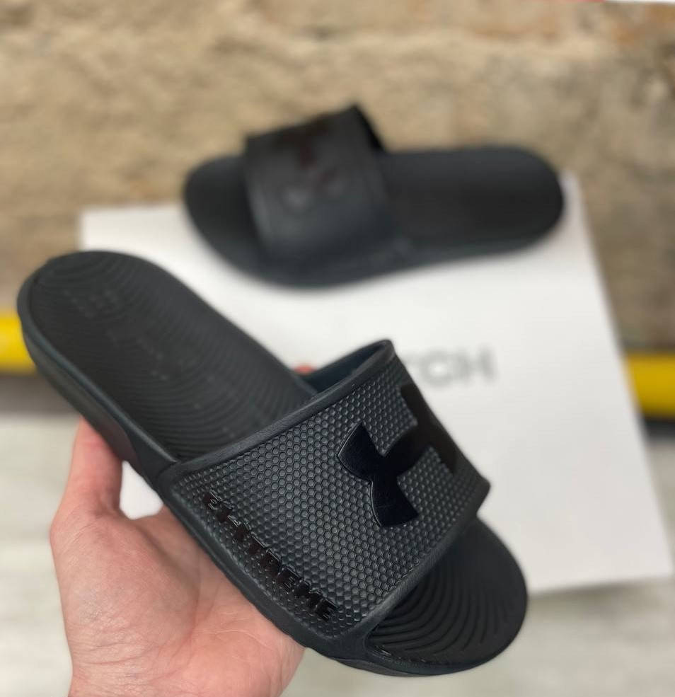 

Шлепанцы мужские пляжные шлепки / тапки в стиле Under Armour Турция. Живое фото, Черный