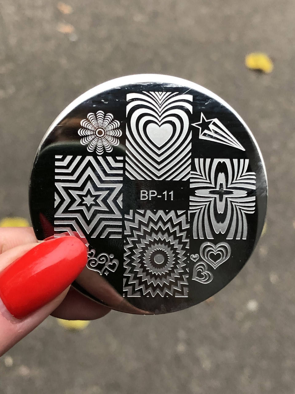 

Пластина для стемпинга маленькая Born - 11