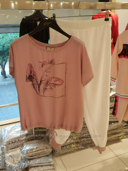 

Костюм женский бренд SOGO