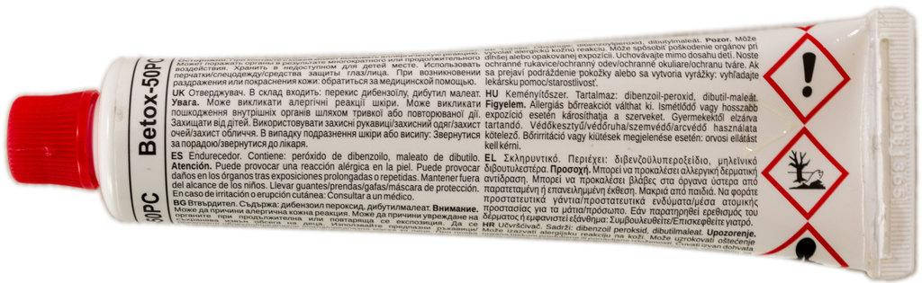 

Отвердитель для шпатлевки/полиэфирной смолы 50 г NOVOL Betox