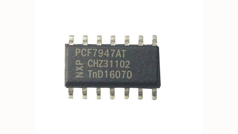 

Транспондер иммобилайзера PCF7947AT (14460)