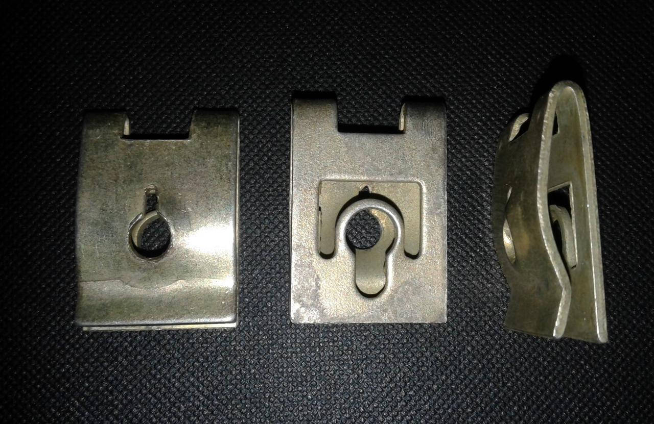

Скоба под саморез Audi / Opel / Ford / Renault / Skoda /VW (отв.4,0мм/18,0*26мм)