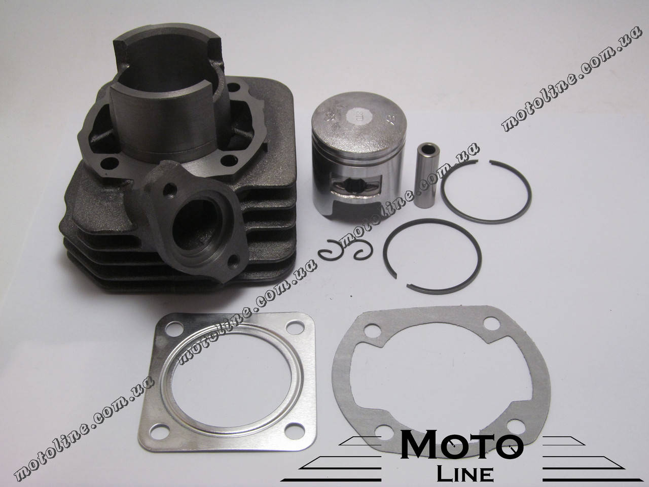 

Цилиндро-поршневая группа на скутер 2т Honda Tact AF-16 (SA) 50cc D=40mm GXmotor
