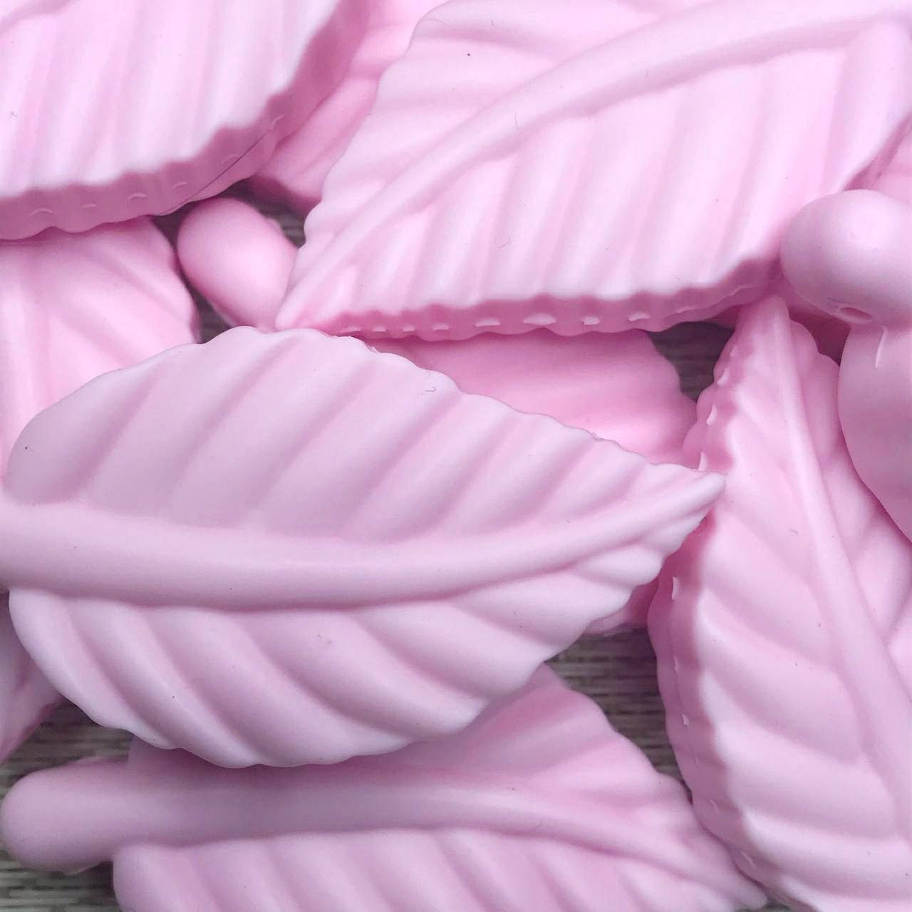 

Листик бусина силиконовая Розовый baby pink
