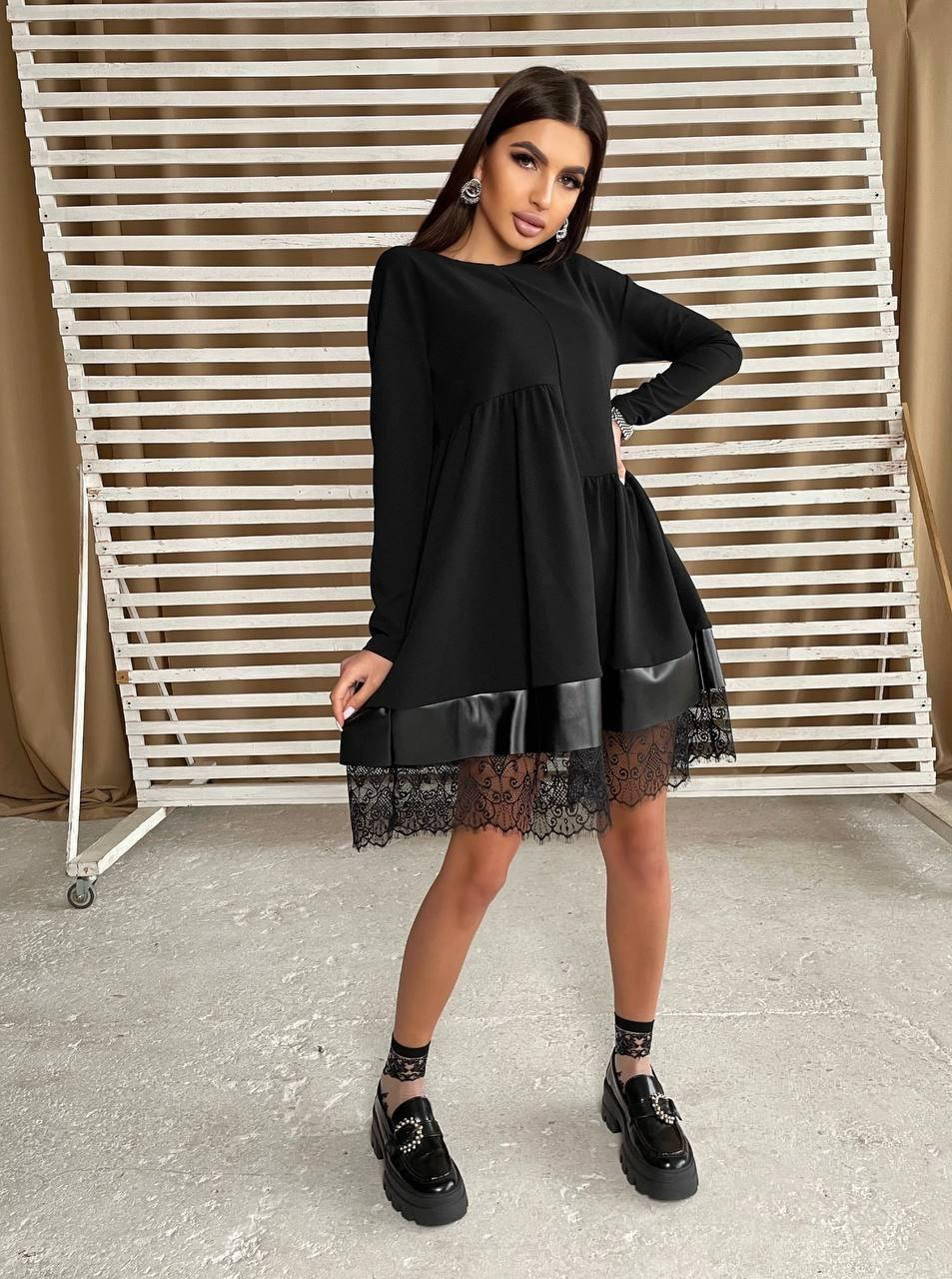 

Платье стильное свободного кроя . Размеры : 50-52 , 54-56 Цвет черный