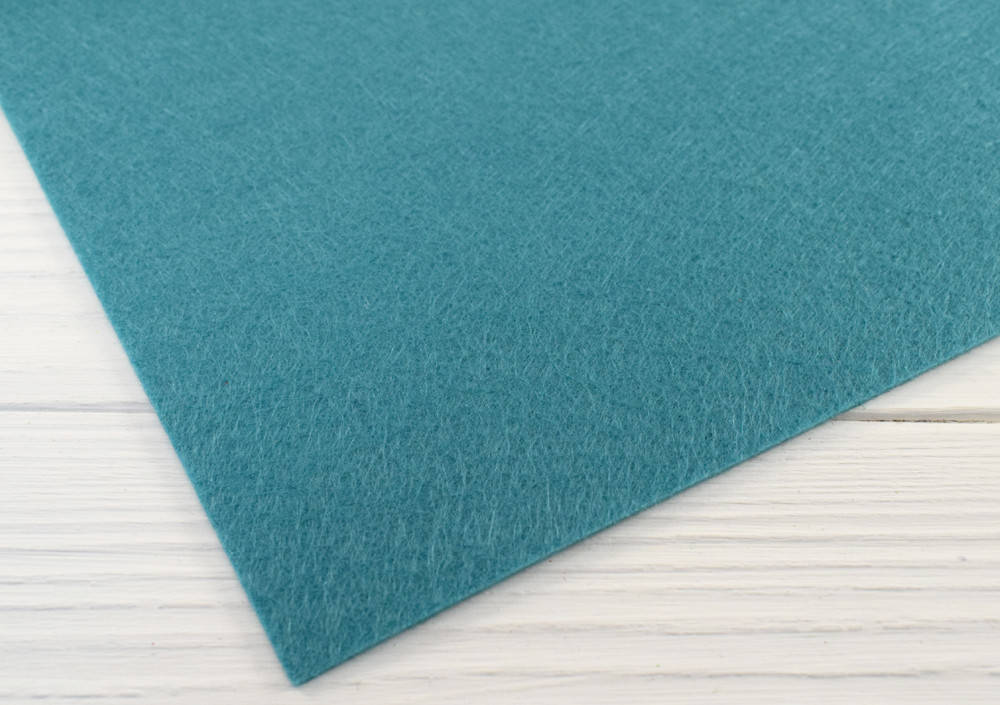 

Китайский жесткий фетр 1,2 мм (20х30 см) - №15 Бирюза