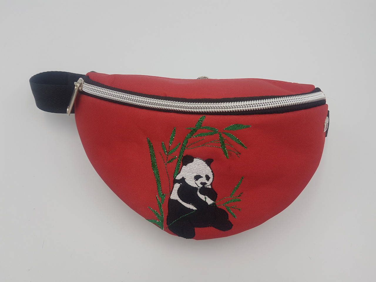 

Сумка поясная детская Панда на веточке. Поясная бананка для девочек с вышивкой Forsa