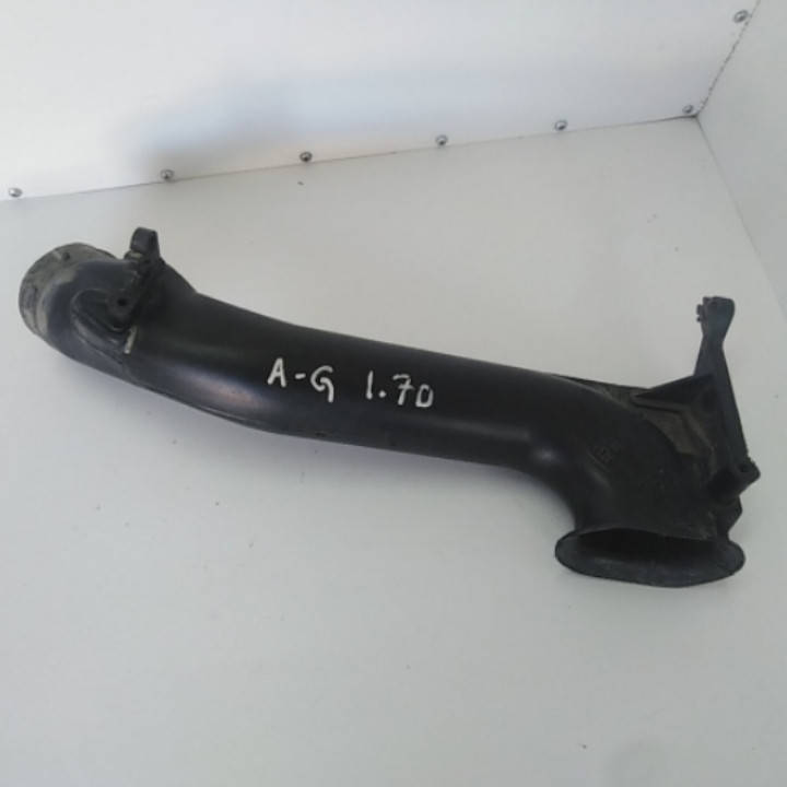 

Патрубок воздухозаборника Opel Astra G, Zafira A, Опель Астра, Зафира . 9202910.