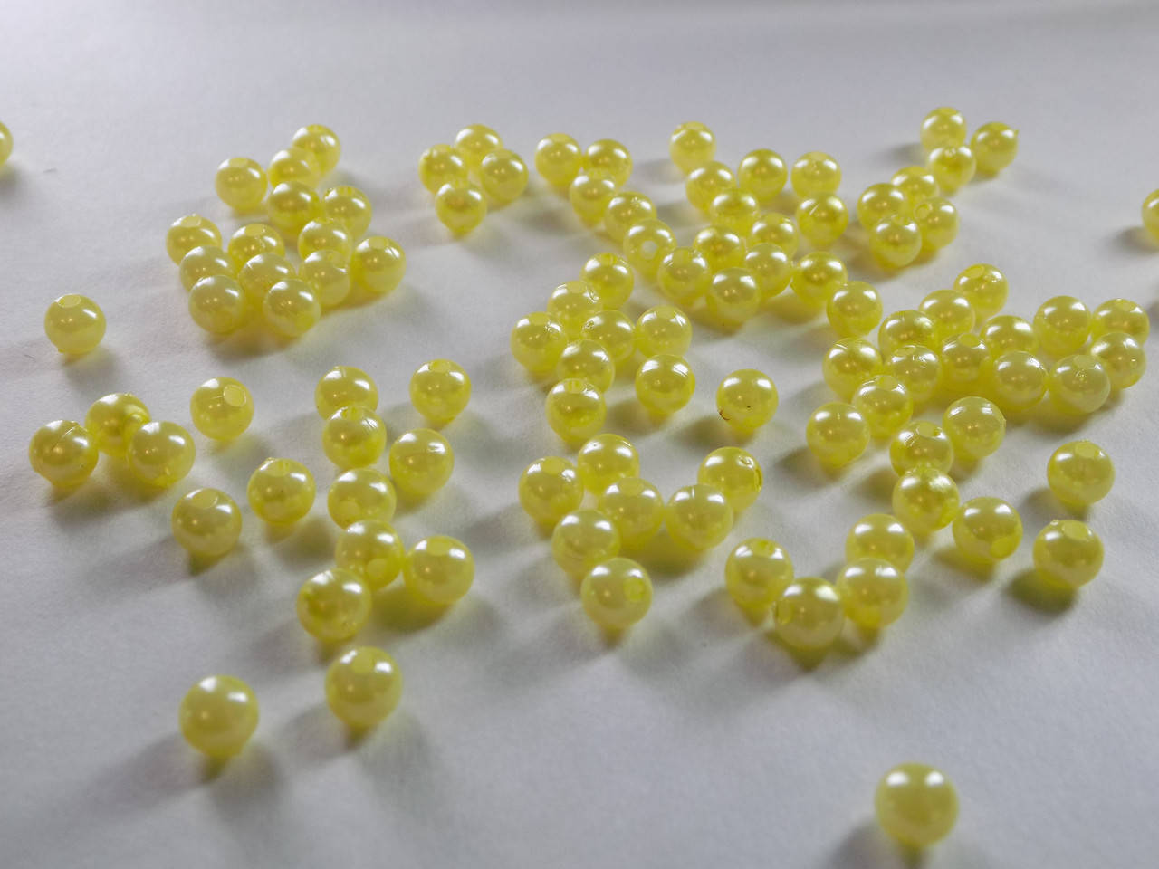 

Бусы жемчуг 6мм (250гр)