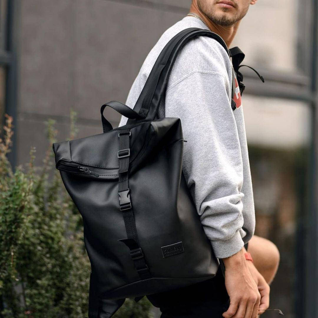 

Рюкзак роллтоп кожаный мужской городской HITROW черный из экокожи