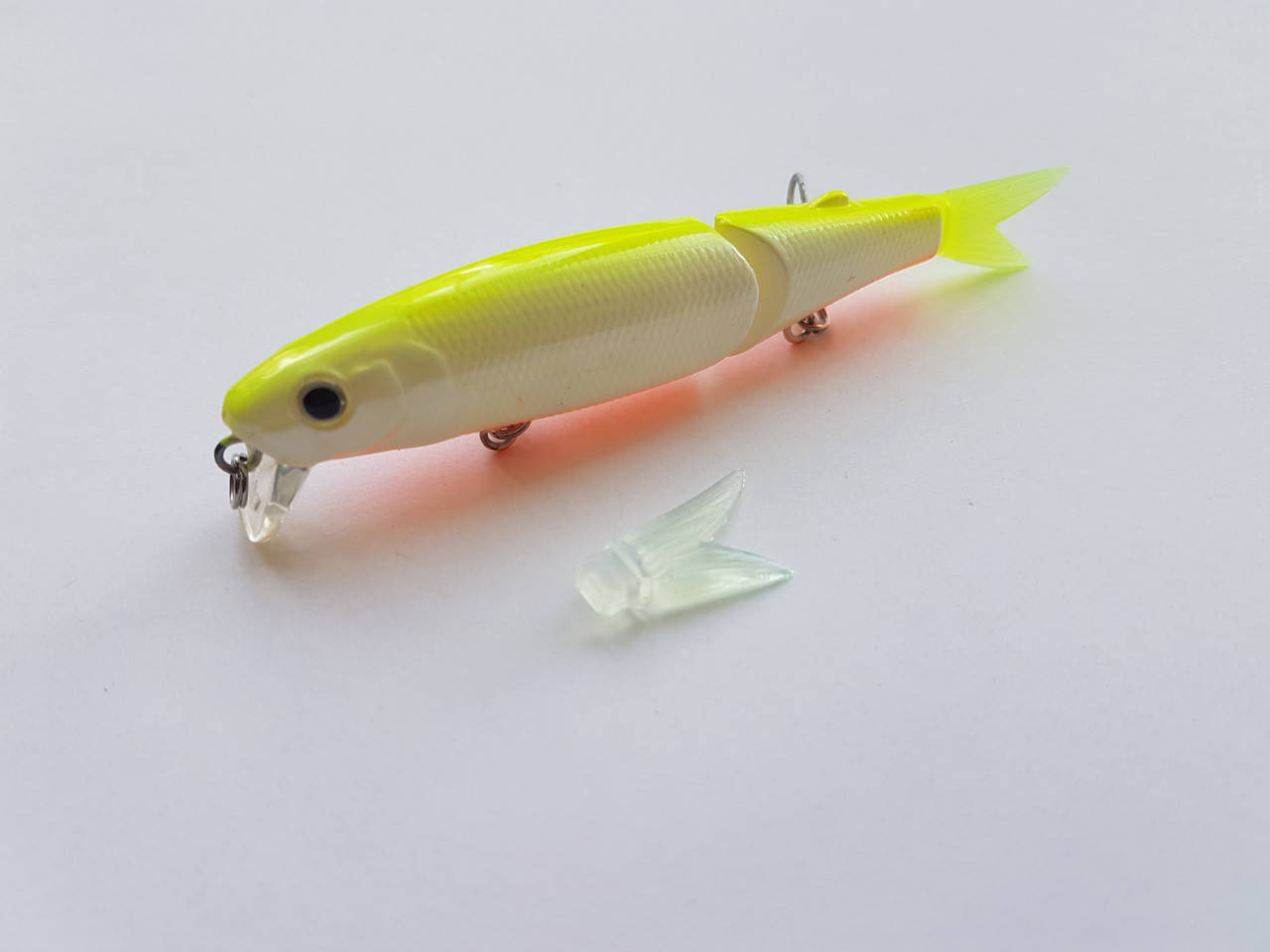 

Воблер BearKing Tiny Magallon 88SP (Jackall Tiny Magallon 88SP) цвет B, Белый