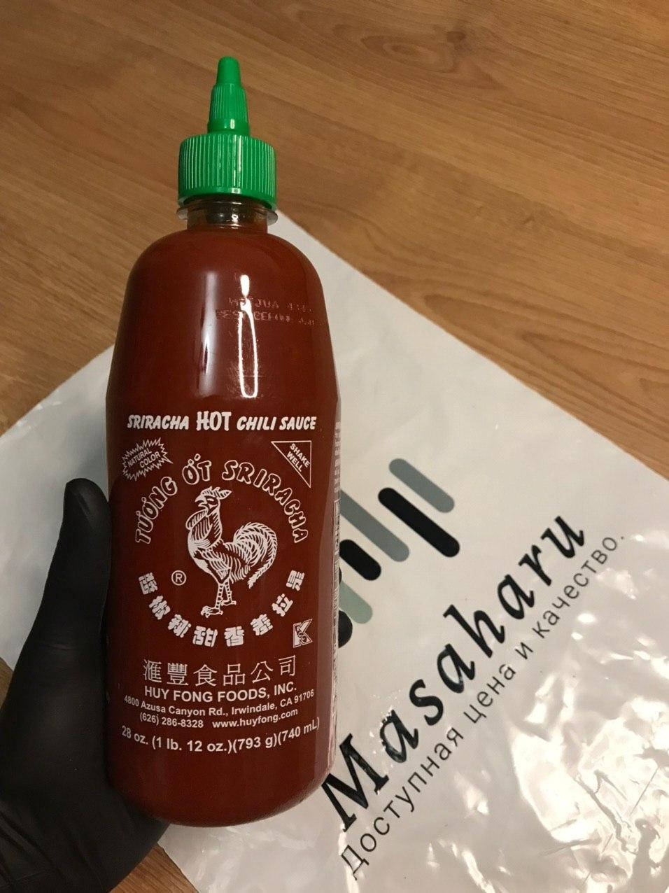 

Соус Шрирача, Shriracha Sauce TM HUY FONG FOODS (original) 740мл