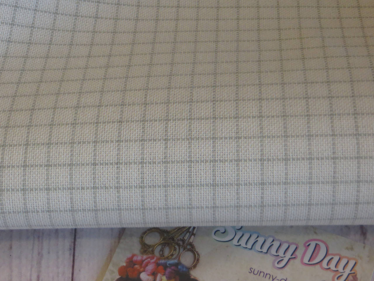 

Ткань равномерного переплетения 3516/1219 Murano Lugana цвет - белый со смываемой разметкой, 32 ct 50х70см