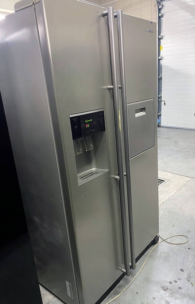 

Холодильник Samsung RSA1ZTVG side by side сайд бай сайд двухдверный