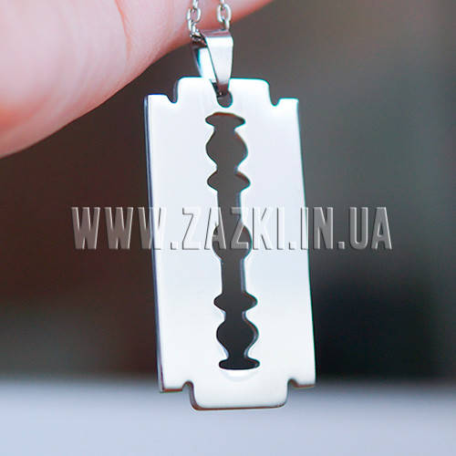 

Подвеска Лезвие на цепочке