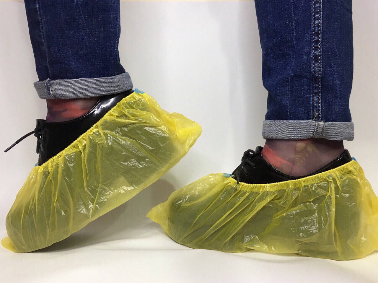 

Бахилы одноразовые полиэтилен (4 гр пара) 250 пар в упаковке (желтые), Желтый