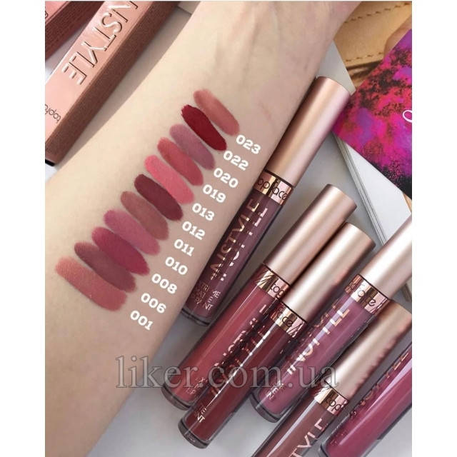 

Матовая стойкая помада для губ TopFace 13