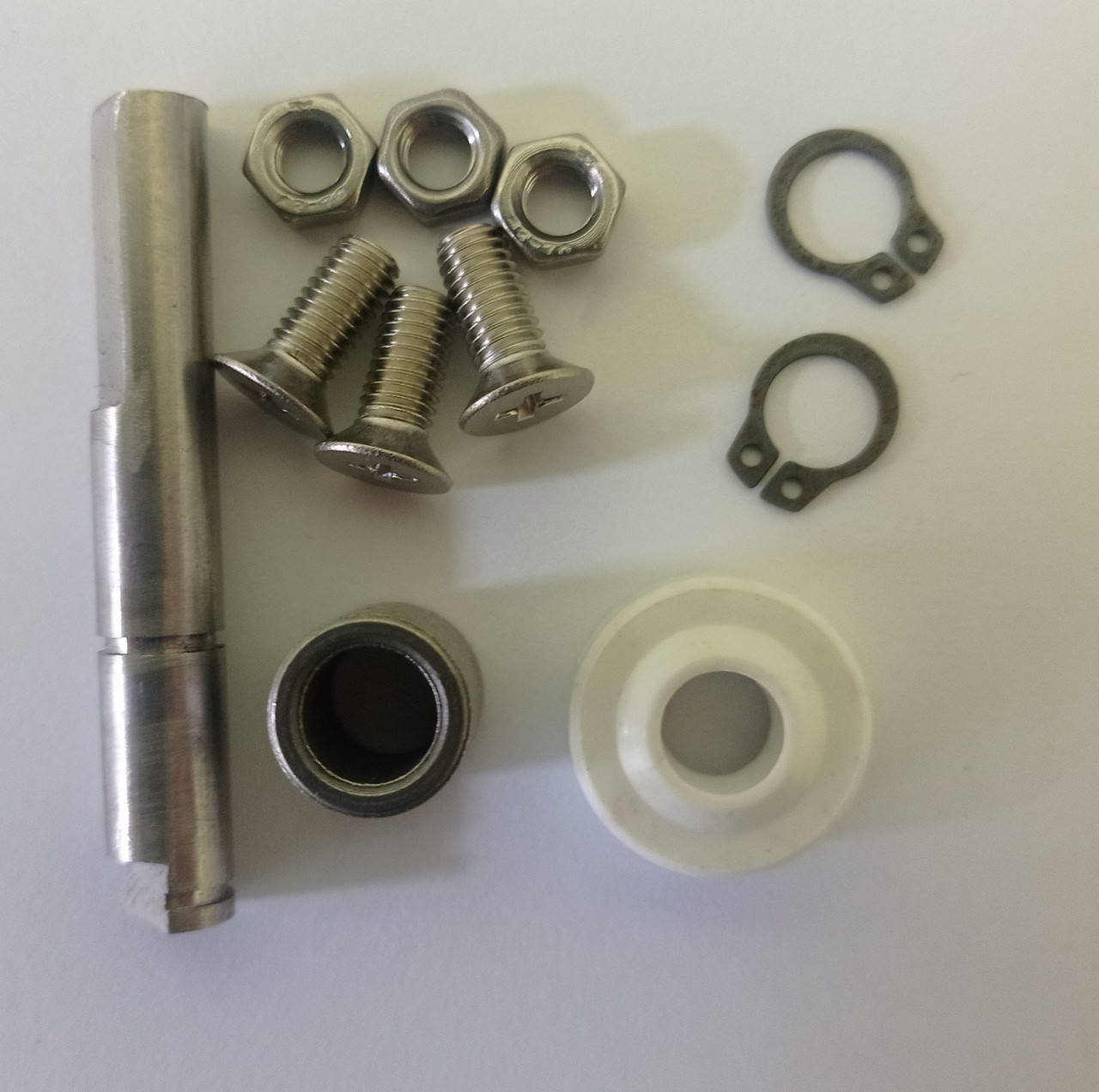 

Ремкомплект для ремонта формы-ведра хлебопечки универсальный