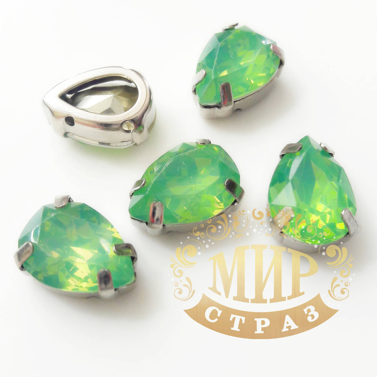 

Опаловые капли 10x14, в улучшенных серебряных цапах, Цвет Chrysolite Opal