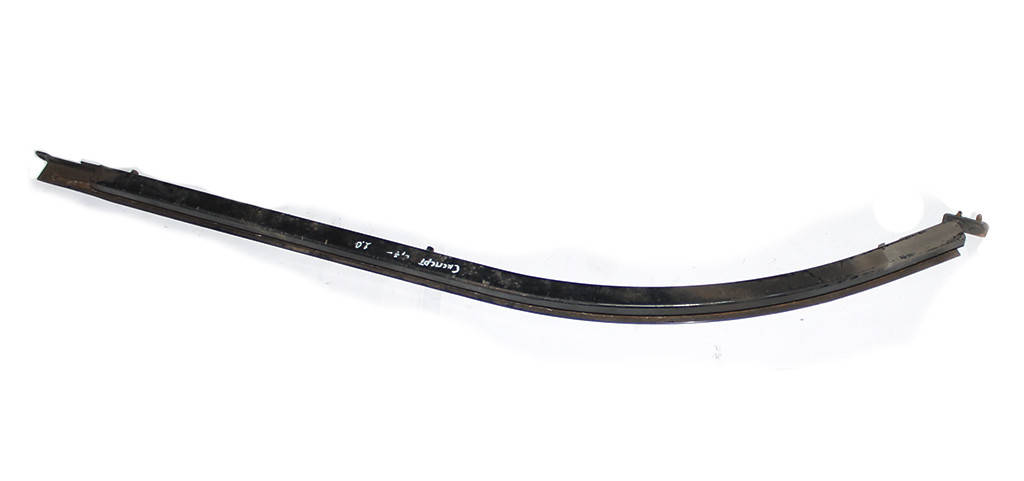 

Направляющая ролика боковой двери правой низ PEUGEOT EXPERT 2007- 1498215080, 9033T0