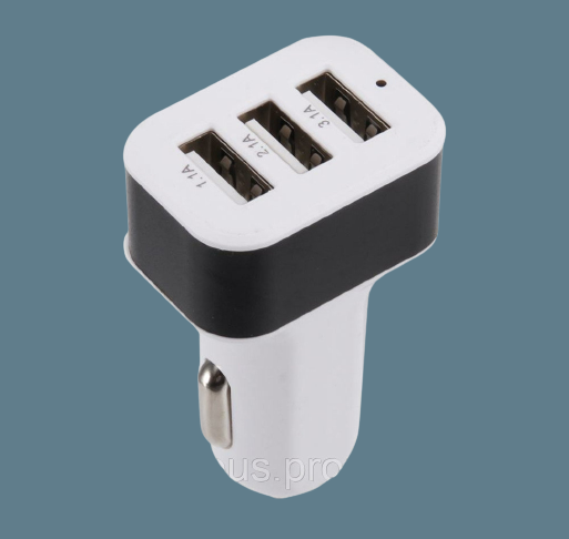 

Автомобильный USB адаптер на 3 кабеля. Чёрный