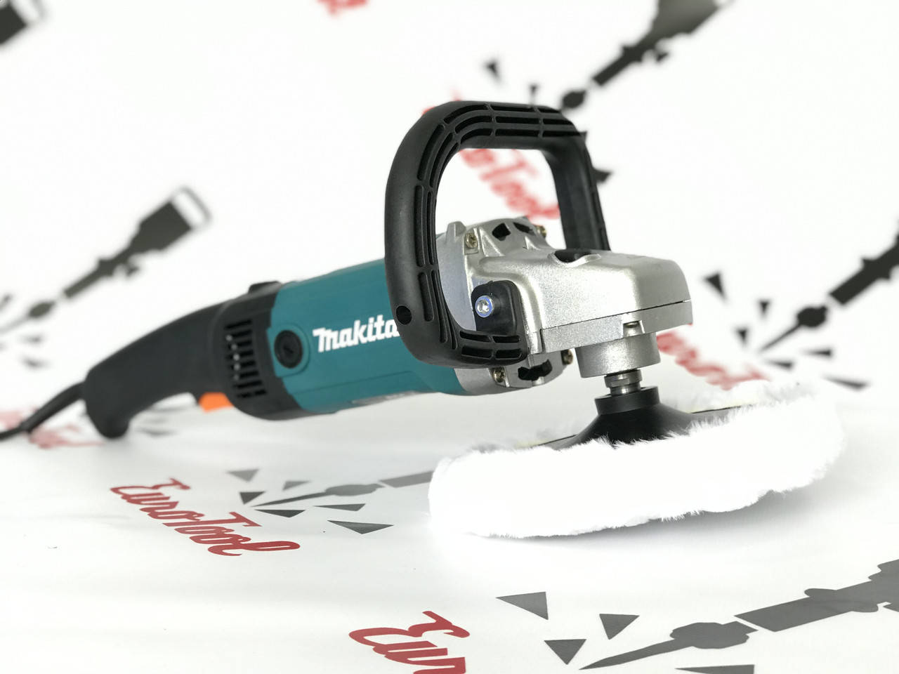 

Полировальная машина Makita 9227 CB