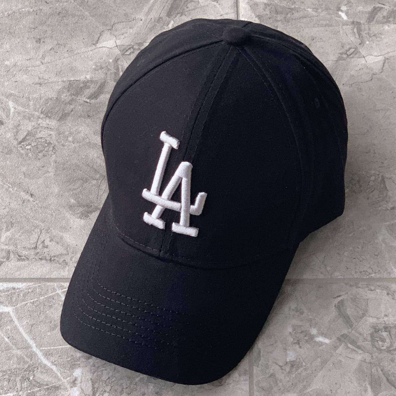 

Молодёжная брендовая бейсболка Los Angeles чёрная стильная унисекс весна осень головные уборы кепки бейсболки, Черный