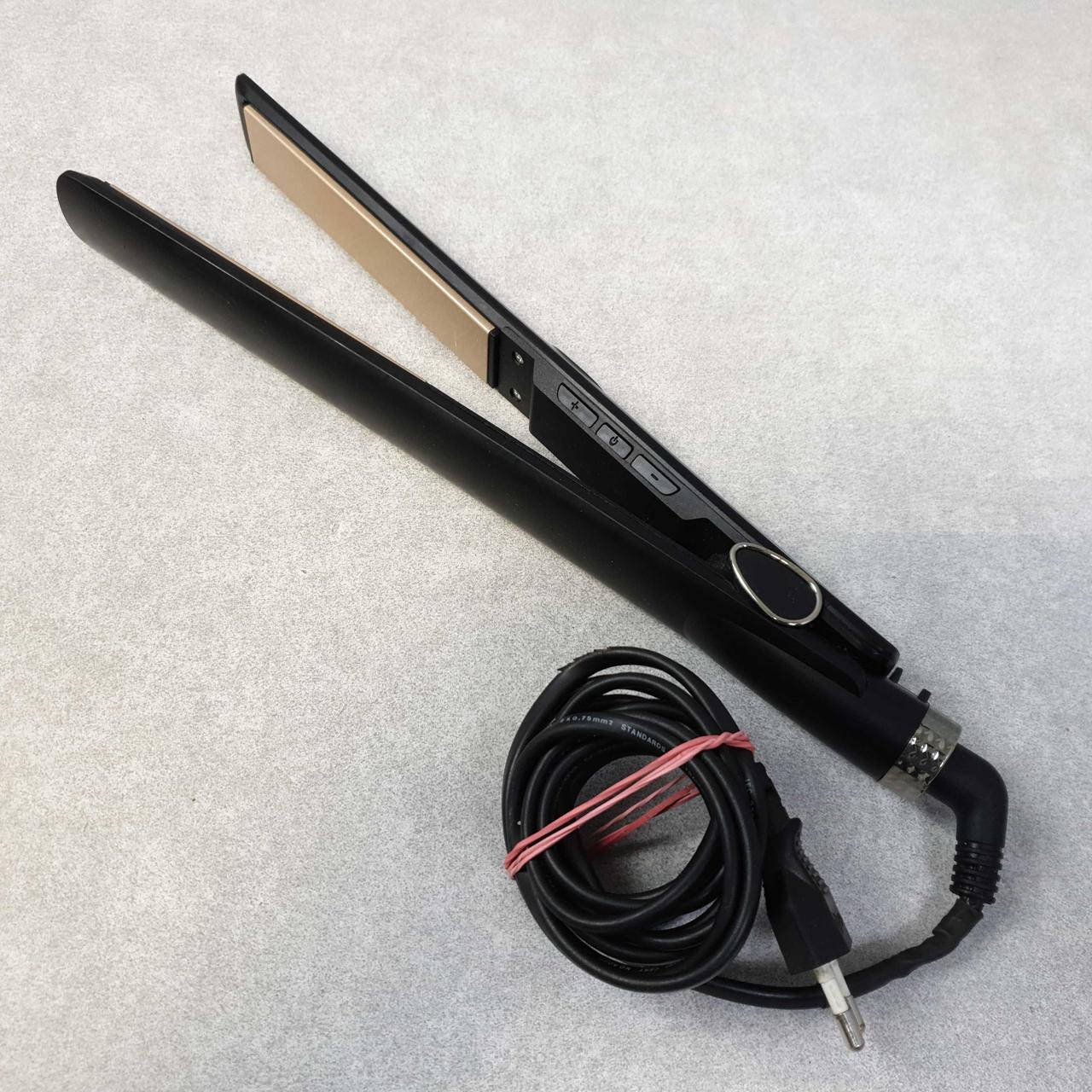 

Утюжок щипцы для волос плойка выпрямитель Б/У Geemy GM-416