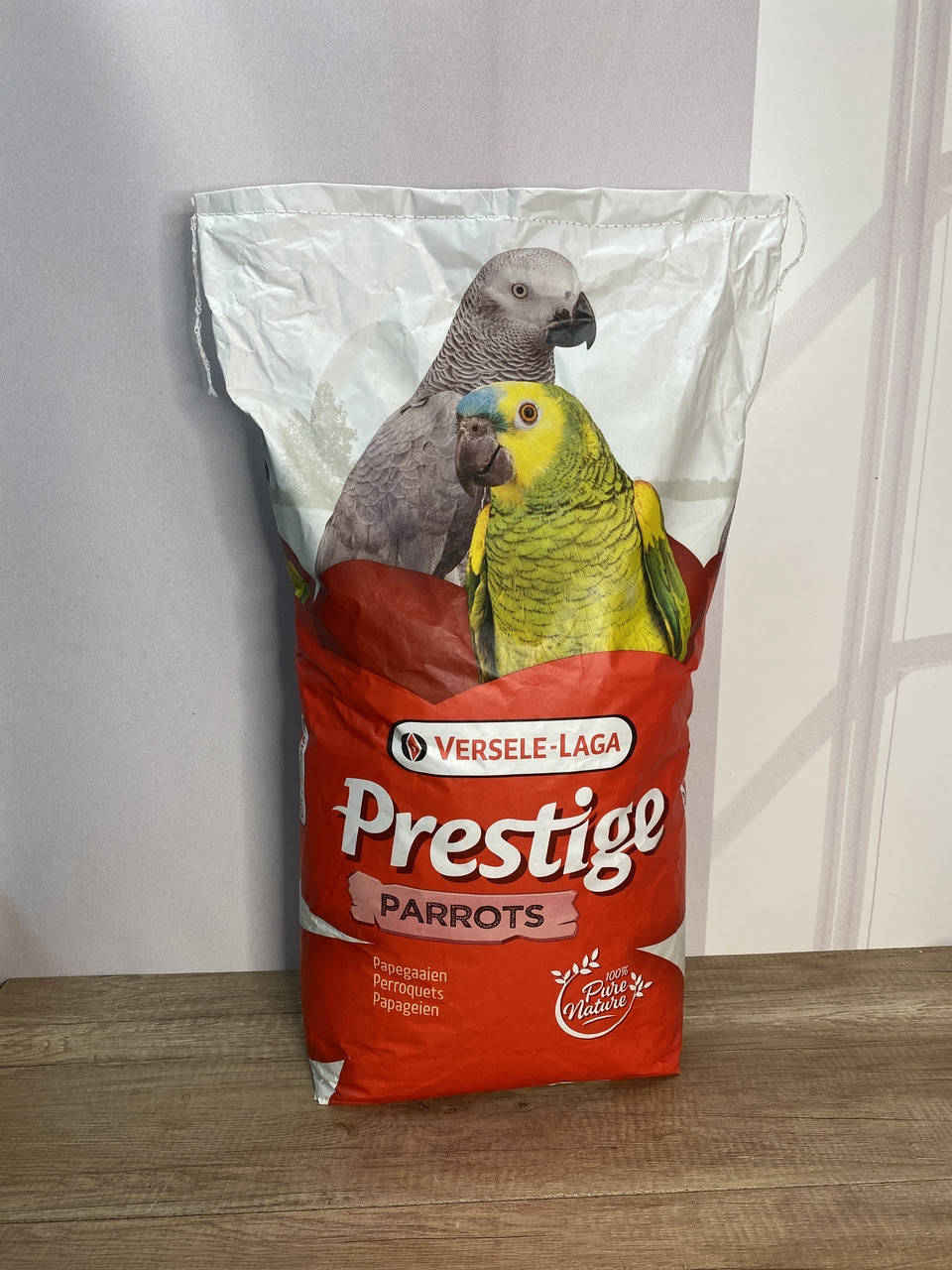 

Корм для крупных попугаев Versele Laga PRESTIGE PARROTS Престиж мешок, 15 кг