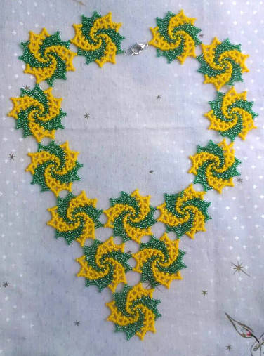 

Колье зелено-жовте "Зіронька" бісер ручна робота "Зіронька"