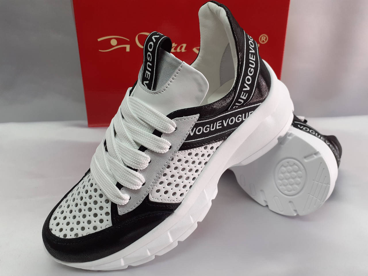 

Весенне-летние кожаные кроссовки на платформе Terra Grande 38, 24.5