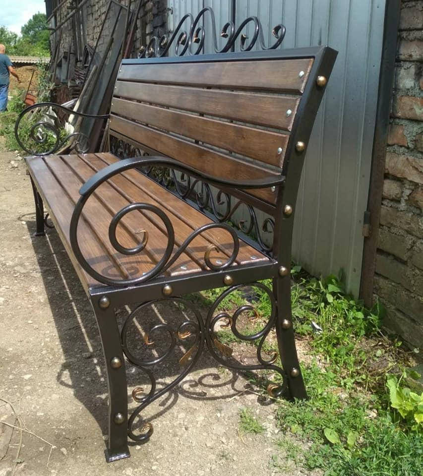 

Кованая скамейка Весна