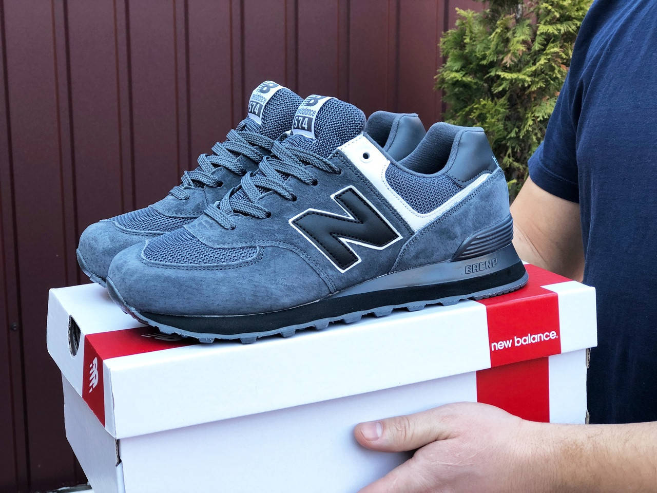 

New Balance мужские весенние/летние/осенние серые кроссовки на шнурках.Демисезонные мужские замшевые кроссы 44, Серый