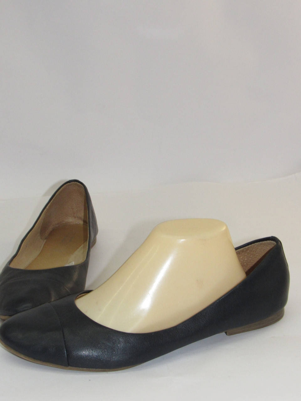 

5 TH Avenue жіночі шкіряні балетки 42 розмір H18